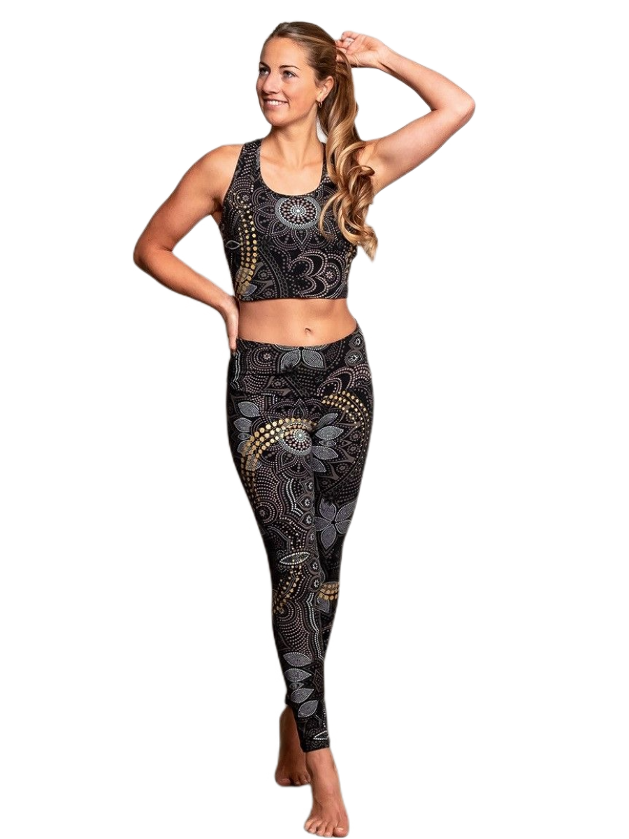 Black and gold yoga pants shop